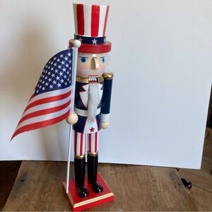 Patriotic USA UNCLE SAM holiday nutcracker